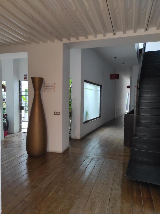 Habitacion Y Bano En Planta Independiente En Centro De Sevilla Sevilha Exterior foto